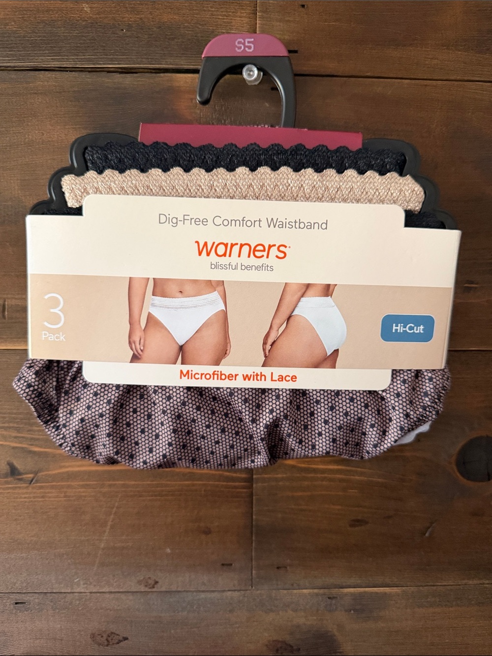 Warner's 3-Pack Hi-Cut Briefs — Black, Cream, Mauve Dot